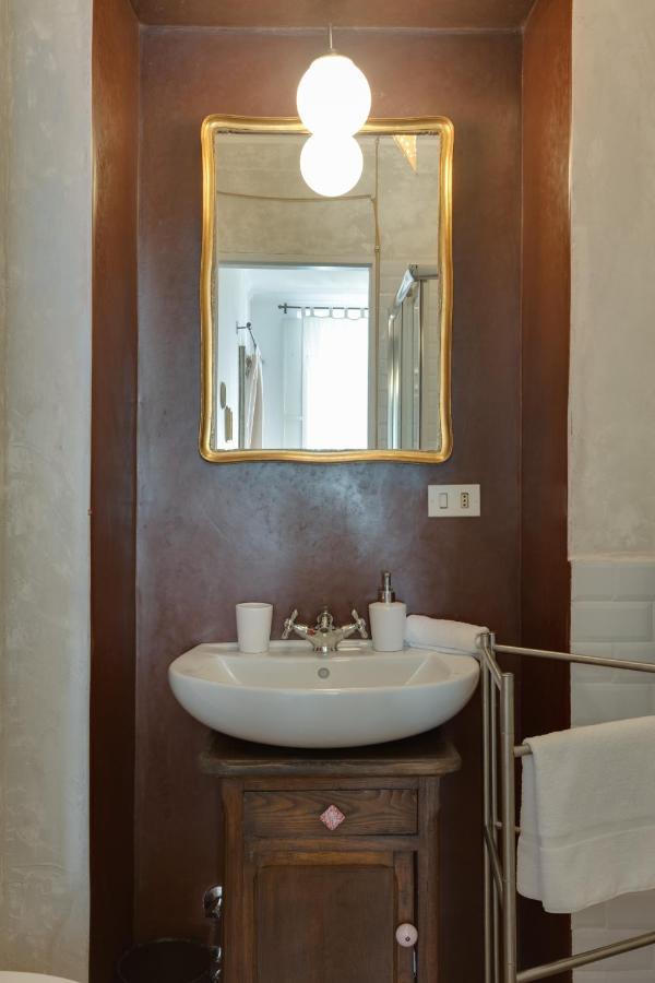 Le Stanze Di Sara Bed and Breakfast Turijn Buitenkant foto